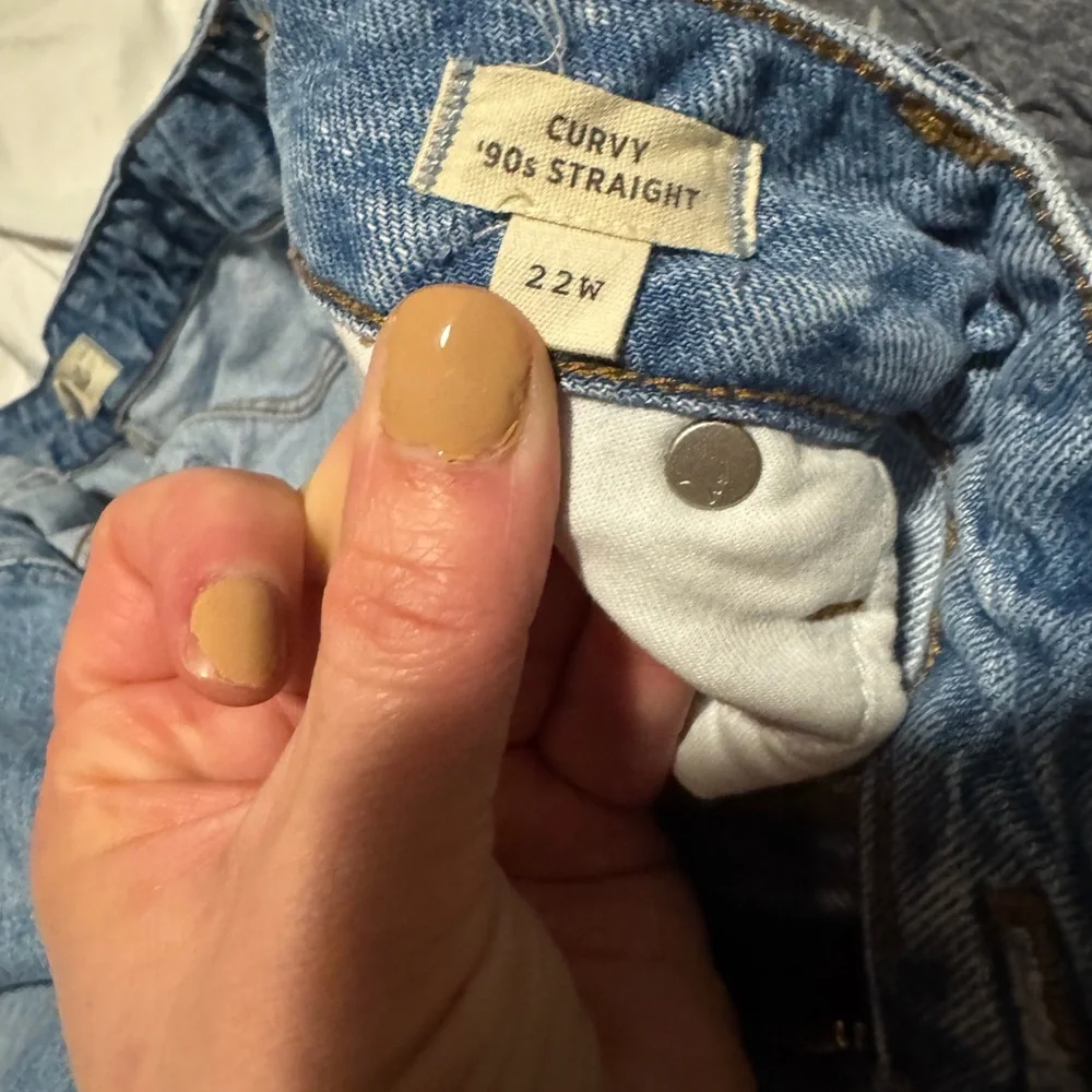 Madewell Light Blue Distressed Boyfriend Jeans - Picture 4 of 4